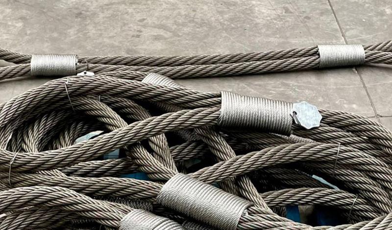 Steel wire rope rings for naval industry